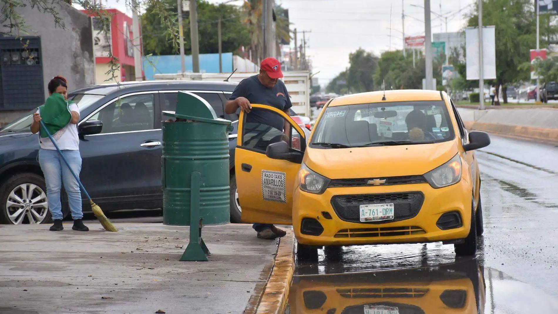 Lluvias provocan afectaciones en el servicio de transporte público